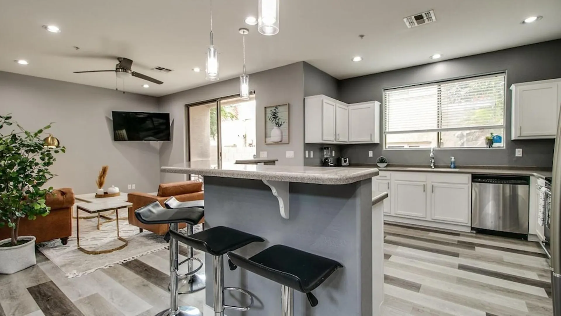 別荘 フェニックス 3 Bdrm Townhouse Wgarage In Gated Complexヴィラ